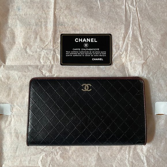 CHANEL Wallet - Picture 1 of 10